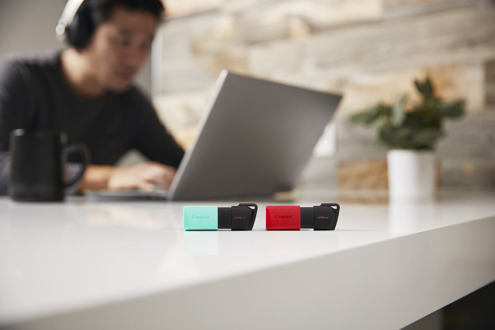 Kingston Technology DataTraveler Exodia M USB-sticka 128 GB USB Type-A 3.2 Gen 1 (3.1 Gen 1) Svart, Röd